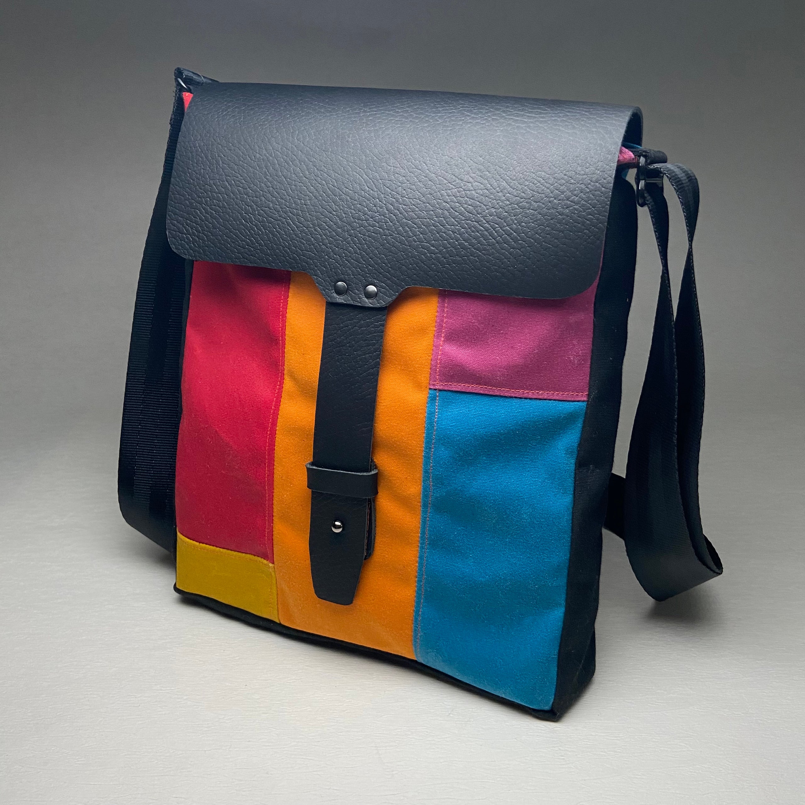 BrightLight ebags j sign